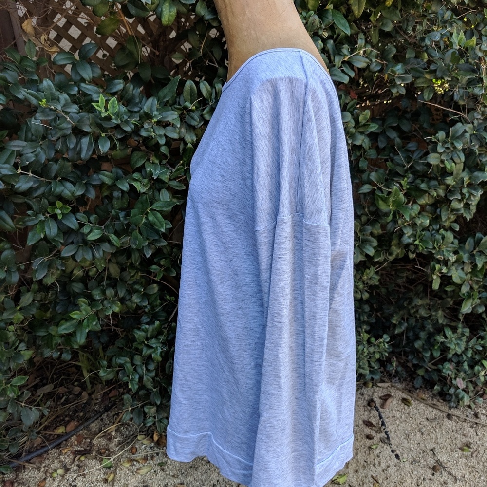 Grey pull-over - Picture 2 of 3